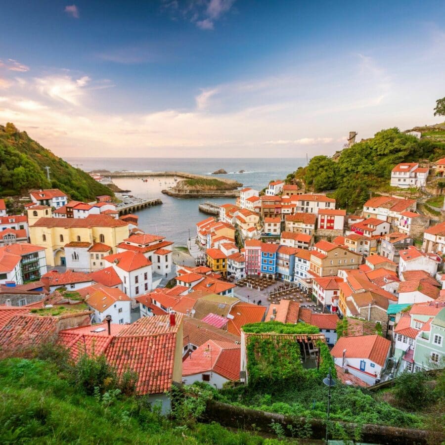 Retourvlucht Asturië vanuit NRN